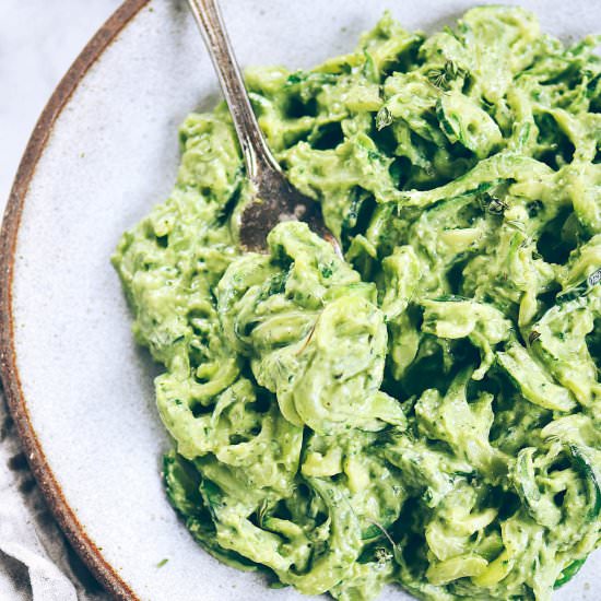 Creamy Avocado Pesto Noodles