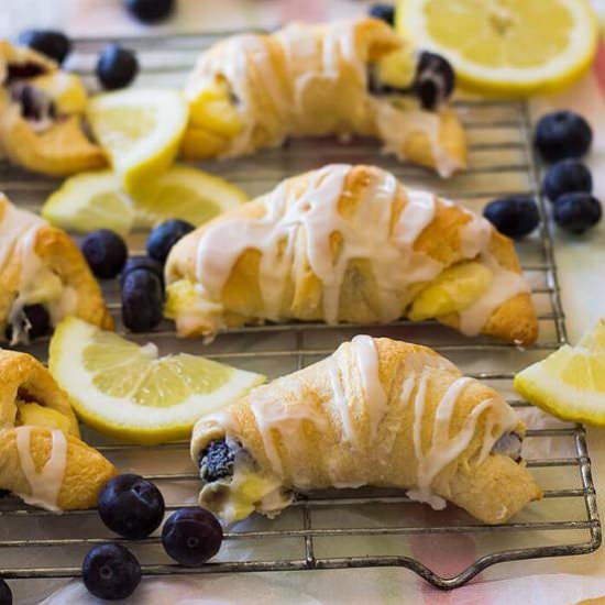 Cheesecake Crescent Rolls