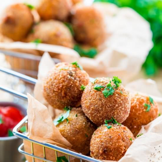 Dutch Meatballs (Bitterballen)
