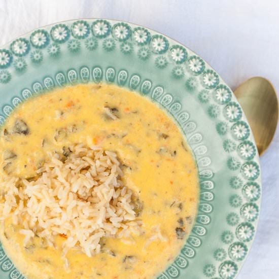 Super Creamy Cauliflower Kale Soup