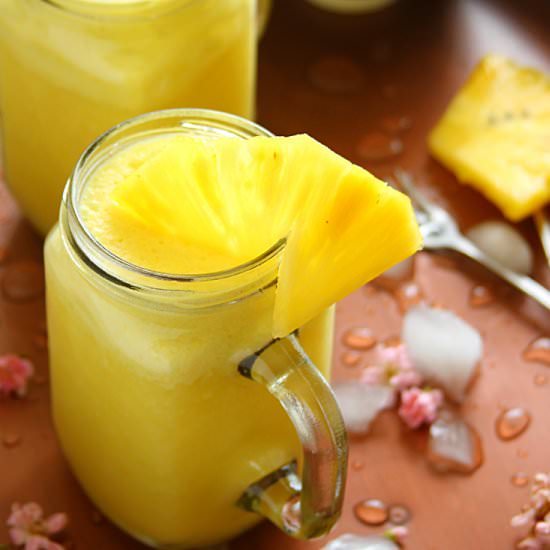PINEAPPLE COCONUT COOLER