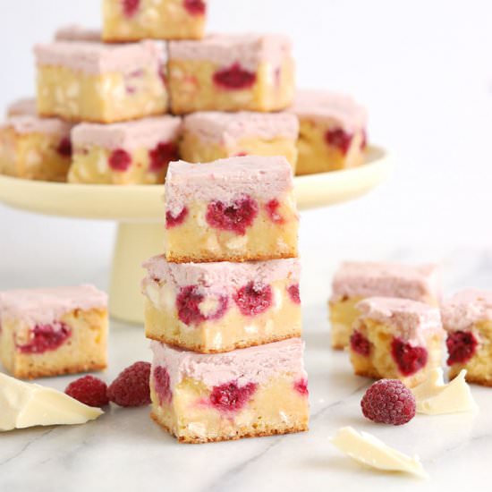White Chocolate Brownie w/Raspberry