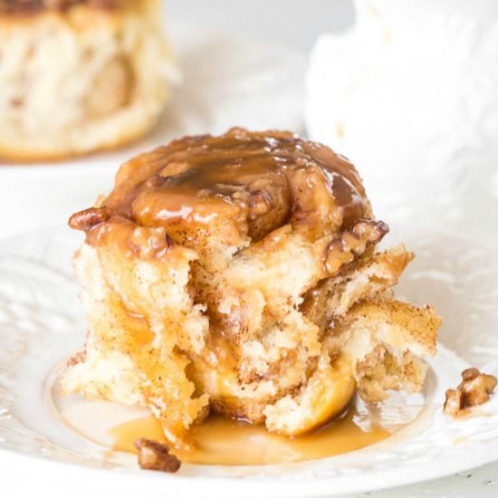 Overnight Caramel Rolls