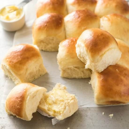 No Knead Dinner Rolls