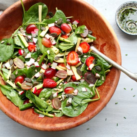 Grape Spinach Zucchini Salad
