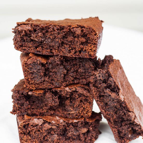 Chewy Vegan Brownies