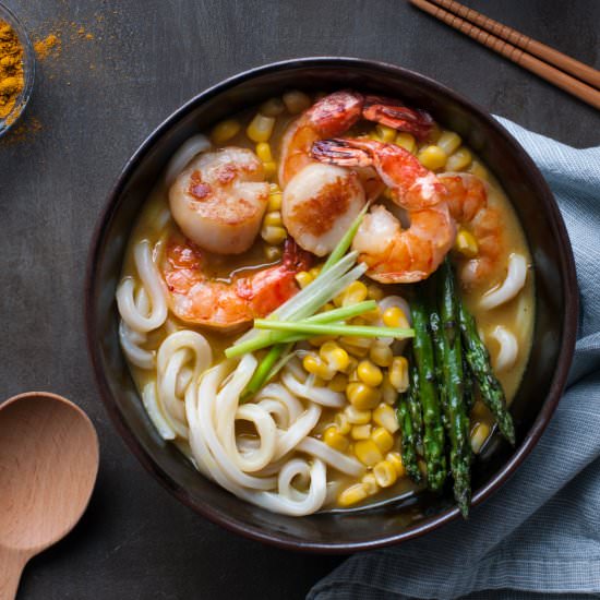 Easy Coconut Curry Udon Noodles