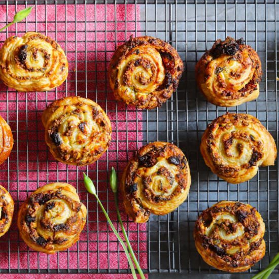 Feta & Sun Dried Tomato Swirls
