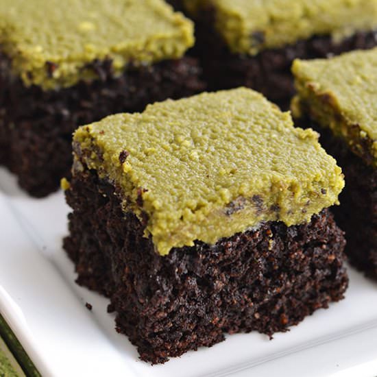 Chocolate Cake with Matcha Frosting