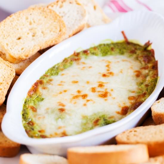 Baked Spinach Artichoke Dip