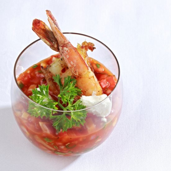Prawns with Salsa and Feta Crumble