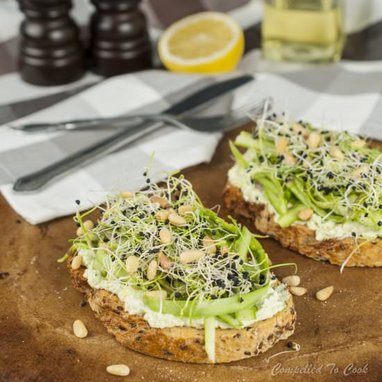 Fresh Asparagus Toast