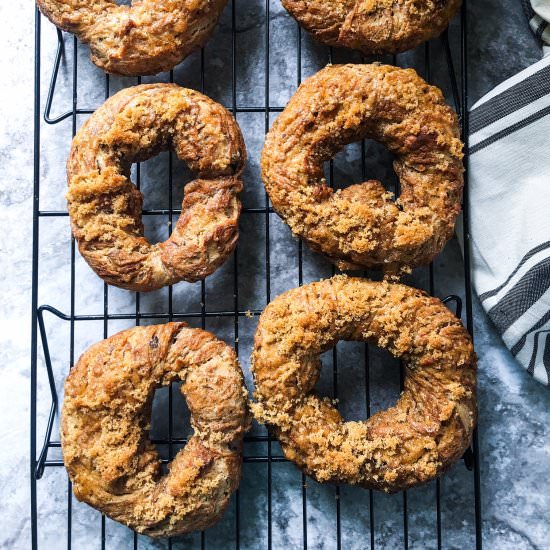 Brown Sugar Raisin Bagels
