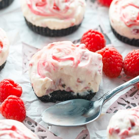 Raspberry Cream Pie Cupcakes