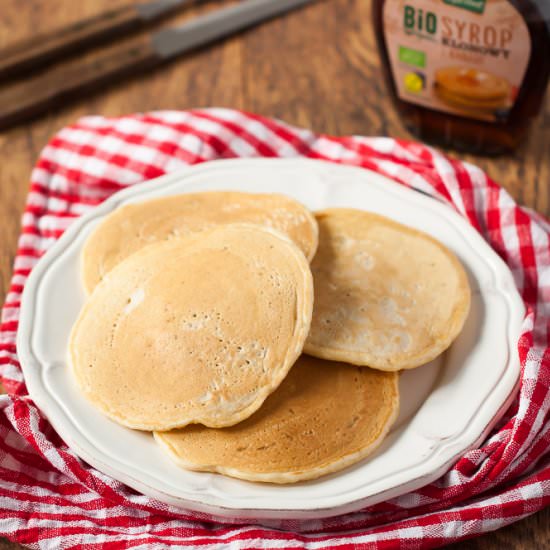 Vegan Vanilla Pancakes
