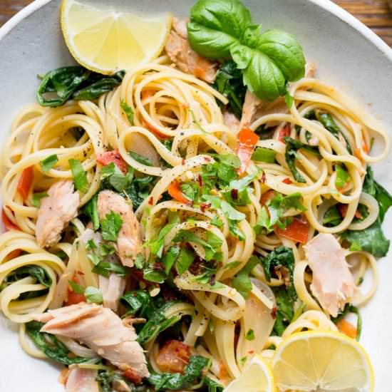 Tonno & Tomato Linguine