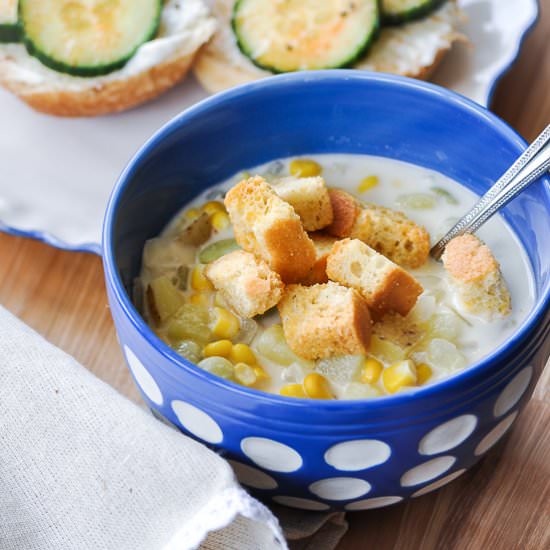 20 Minute Vegan Corn Chowder