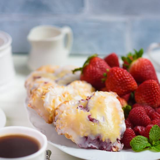 Heart shaped Strawberry Hand Pies