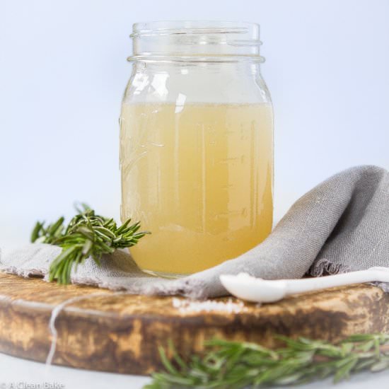 Crockpot Chicken Stock