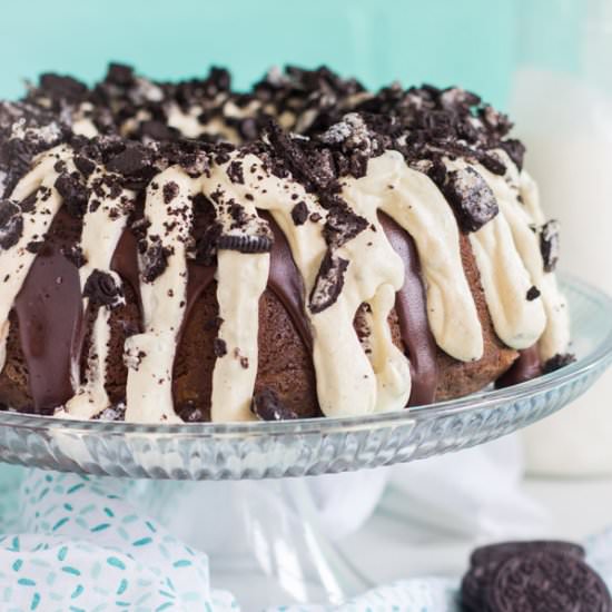 Oreo Bundt Cake