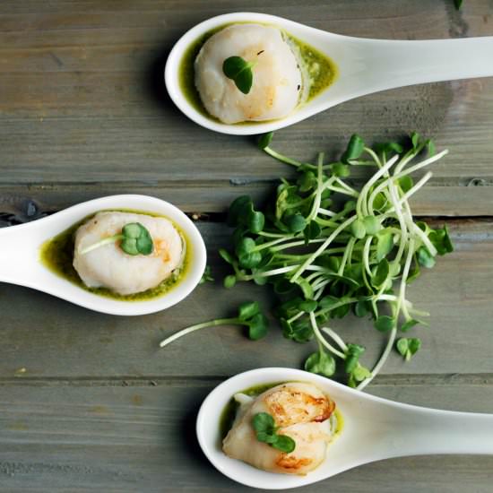 Seared Scallops with Basil Pesto