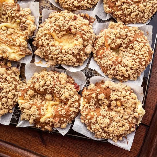 Pumpkin & Cream Cheese Muffins