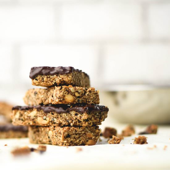 Chocolate Coated Nuts and Seeds Gra