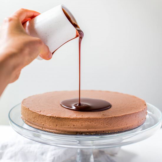 Chocolate Fudge Vegan Cheesecake