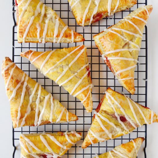 Strawberry Rhubarb Turnovers