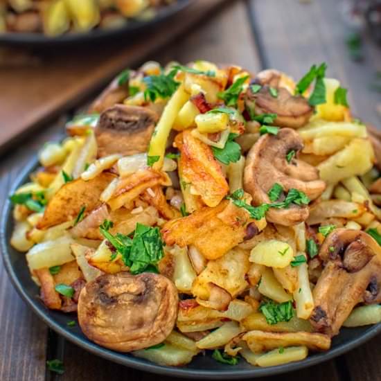 Fried Potatoes with Mushrooms