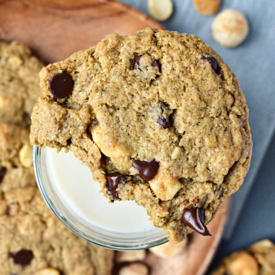Vegan Macadamia Nut Cookies