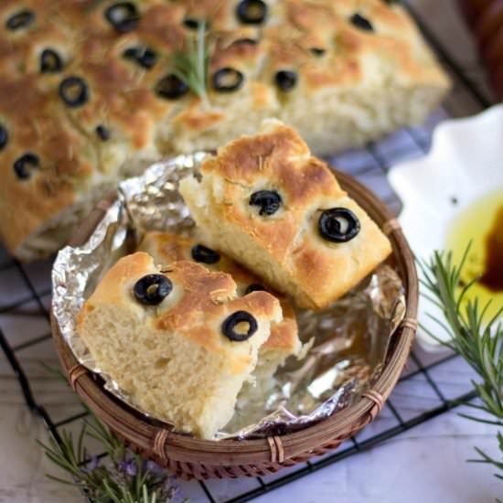 Focaccia With Olives and Rosemary