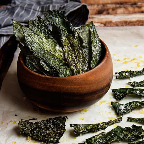 Rosemary Sea Salt Kale Chips