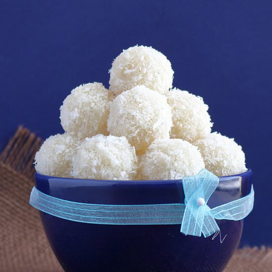 Coconut Ladoo