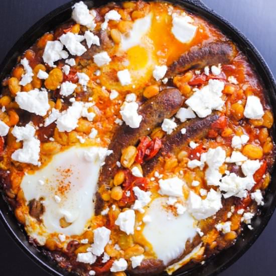 Baked eggs with Merguez and feta
