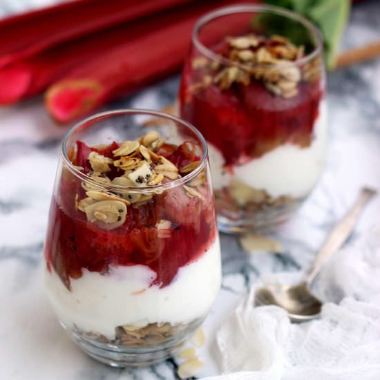 Easy Healthy Cheesecake in a Jar