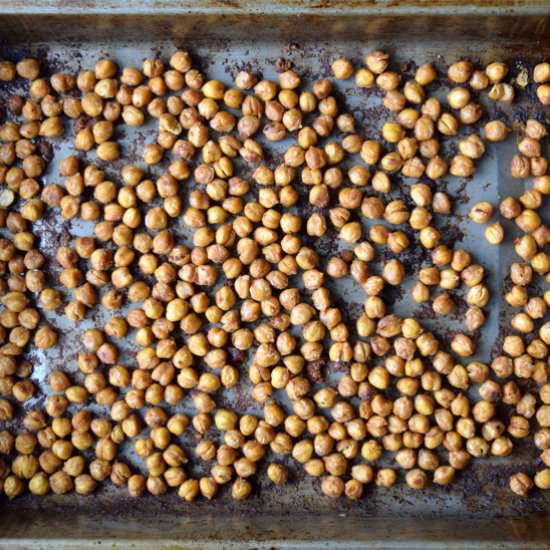 Crunchy Roasted Chickpeas