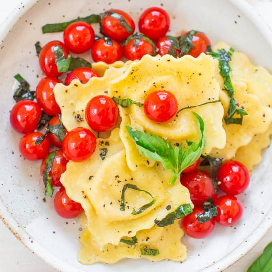 Tomato Basil Cheese Ravioli