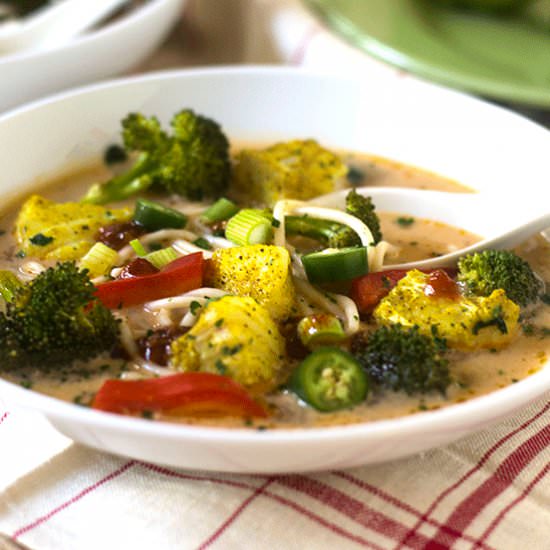 Singapore Seafood Curry Soup
