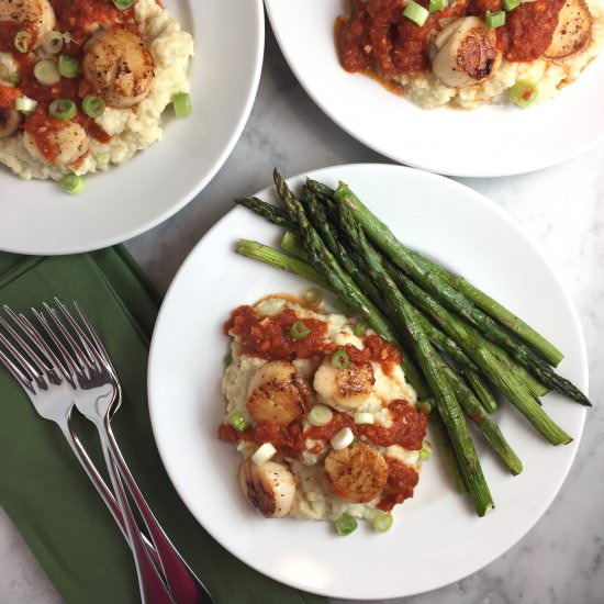 Scallops & Cauliflower Grits