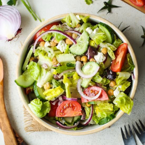 Greek Salad with Chickpeas