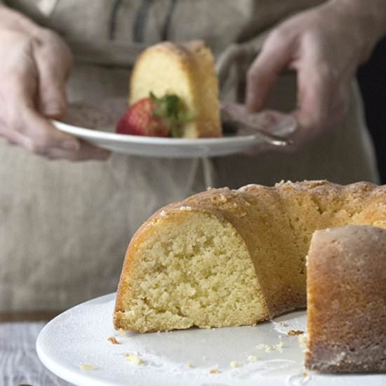 Kentucky Butter Cake