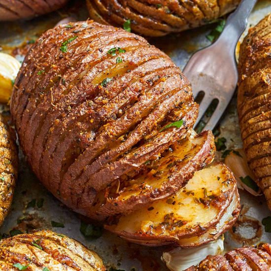 Garlic Parmesan Roasted Potatoes