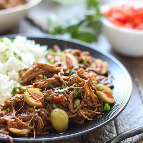 Slow Cooker Spicy Shredded Beef
