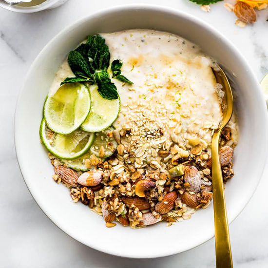 Tropical Yogurt Overnight Muesli