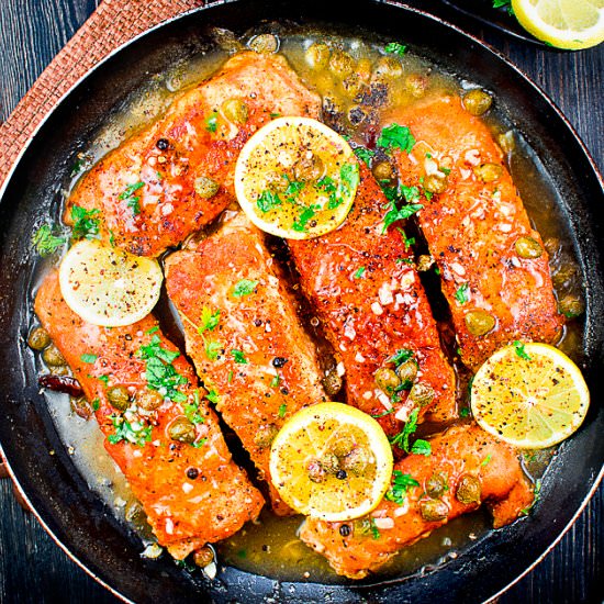 SALMON PICCATA