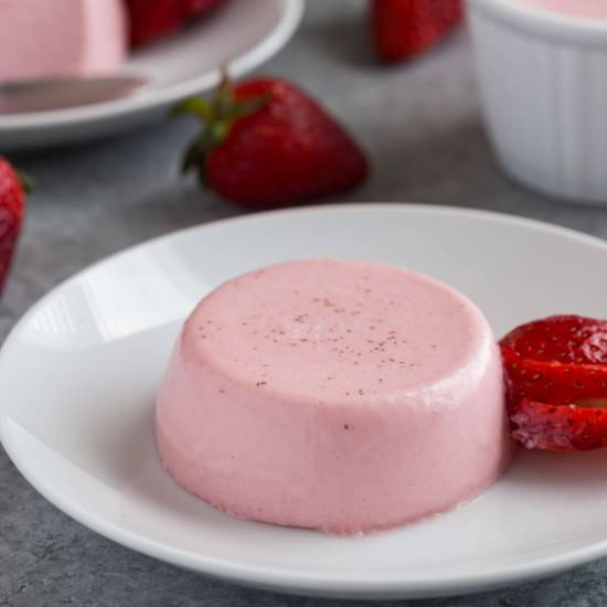 Strawberry Panna Cotta