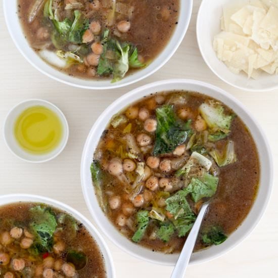 Slow-Cooker Sicilian Chickpea Soup
