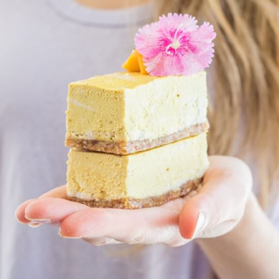 Vegan Mango Cheesecake Bars