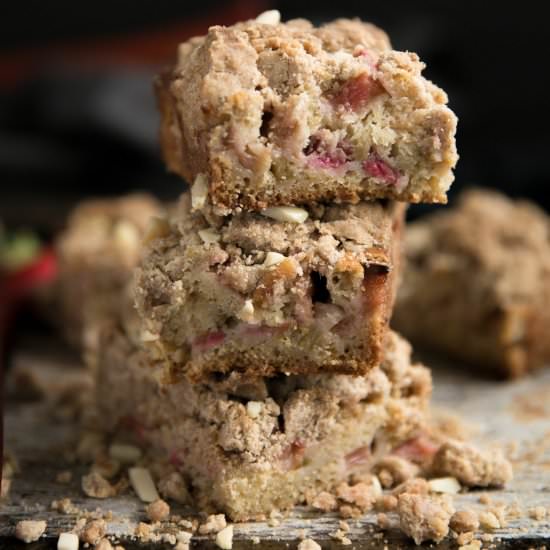 Rhubarb Coffeecake